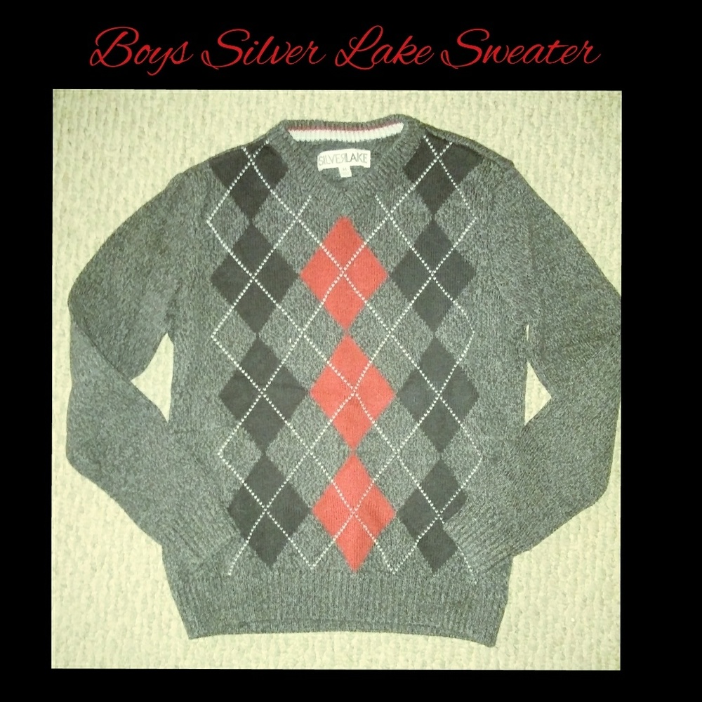 Boys BRAND NEW sweater